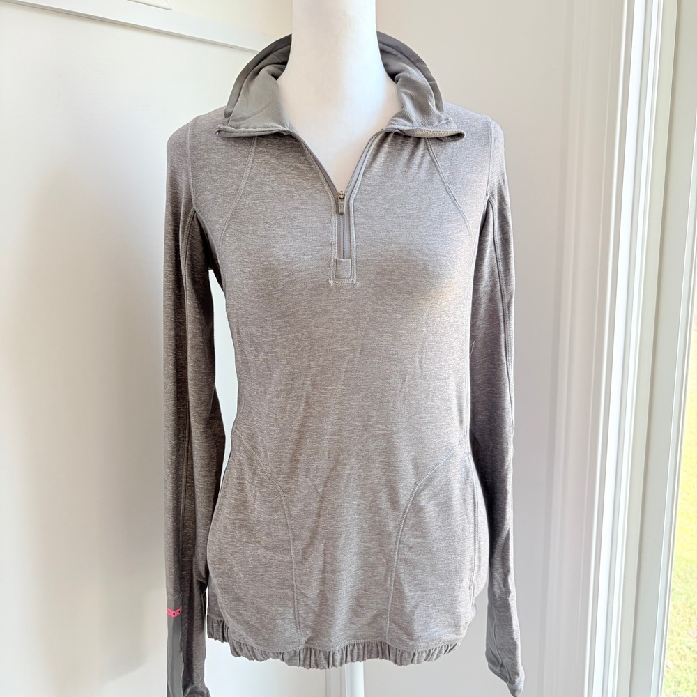 Lululemon Gray Quarter‎ Zip Pullover Jacket Size 6 Athleisure Medium Stretch